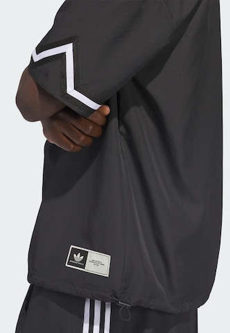 Maglietta 'Star' di ADIDAS ORIGINALS in nero