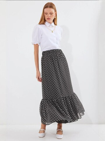 Bigdart Skirt in Black