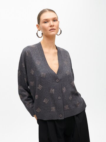 Lola Casademunt Gebreid vest in Grijs: voorkant