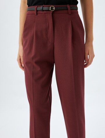 Koton Regular Hose in Rot