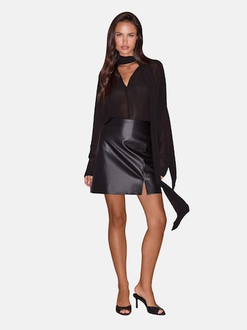 Gonna di Lipsy in nero: frontale