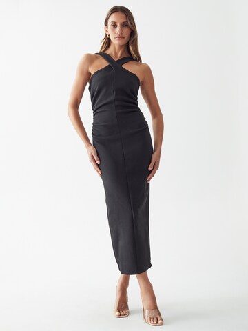 Rochie 'Verita' de la BWLDR pe negru: față