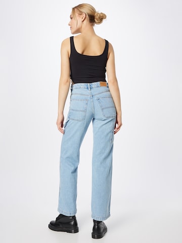 Gina Tricot Regular Jeans in Blue