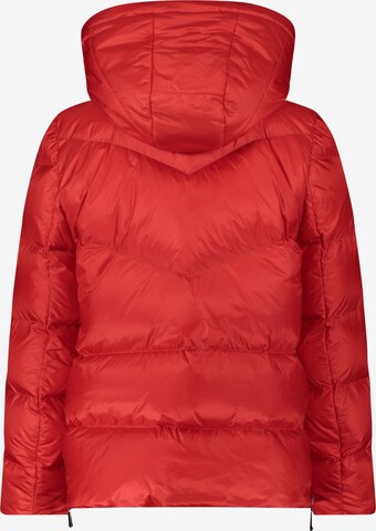 Veste d’hiver Amber & June en rouge