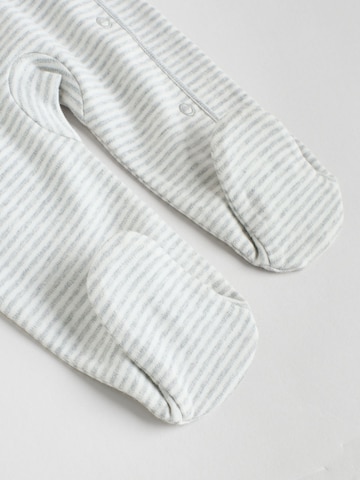 Pigiama di Next in beige