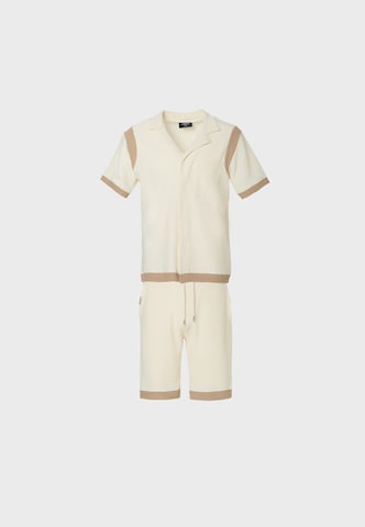 Tenue d'intérieur Tom Barron en beige : devant