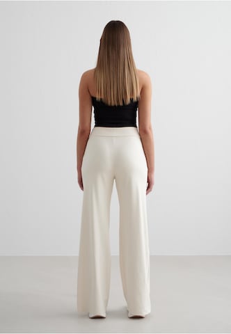 Aim'n Loosefit Sporthose 'Sense' in Weiß