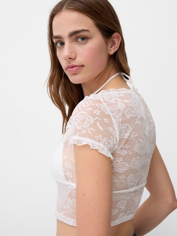 Maglietta di Bershka in bianco