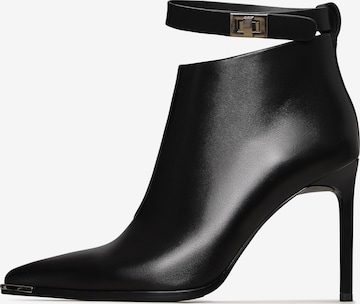 Bottines CESARE GASPARI en noir : devant