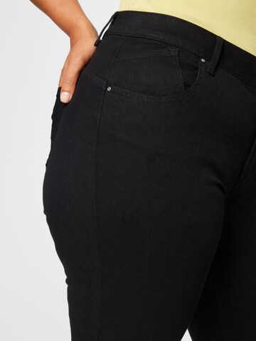 Slimfit Jeans 'LUCI' de la ONLY Curve pe negru