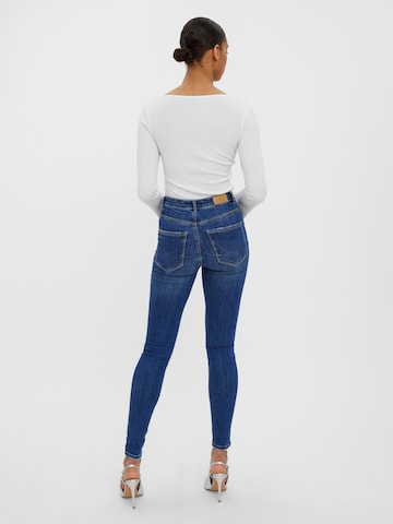 VERO MODA Skinny Džíny 'Sophia' – modrá