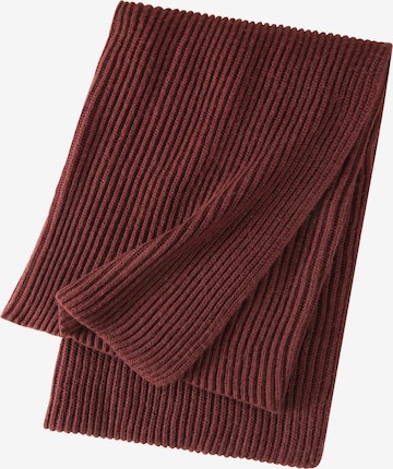 BOSS Blankets in Red: front