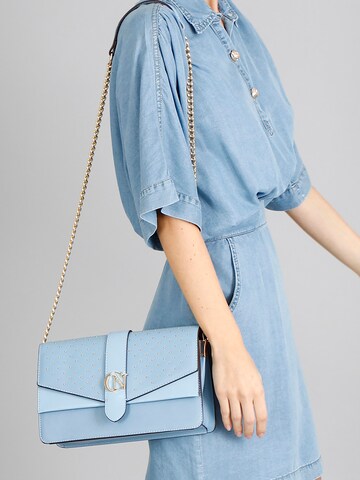 CAFè NOIR Clutch in Blauw: voorkant