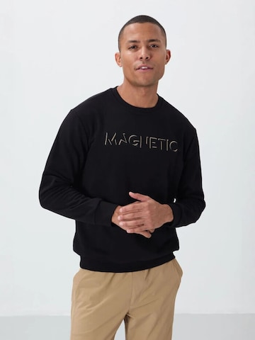 Tommy Life Sweatshirt in Zwart: voorkant