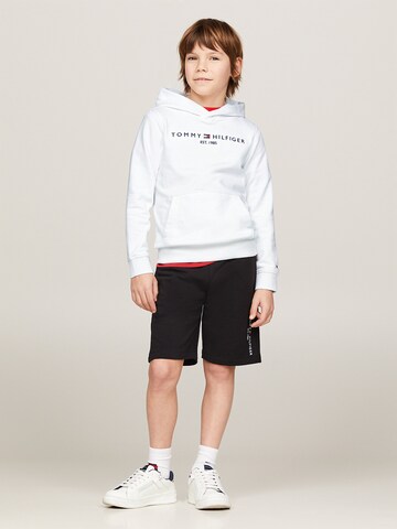 TOMMY HILFIGER Sweatshirt 'Essential' in White