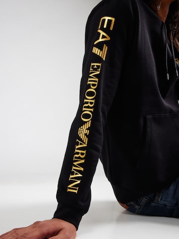 EA7 Emporio Armani Collegepaita värissä musta