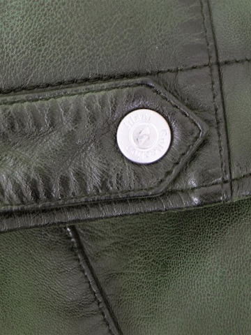 Veste mi-saison 'Karl' Jilani en vert