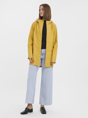 Vero Moda Tall - Casaco meia-estação em amarelo