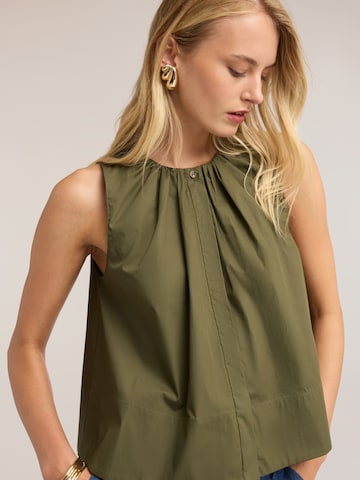 MOTIVI Blouse in Green