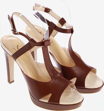 1 Sandals & High-Heeled Sandals in 40 in Brown: front
