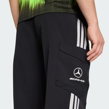 ADIDAS PERFORMANCE - Loosefit Pantalón deportivo 'Mercedes - AMG Petronas Formula 1 Team Mechanics' en negro
