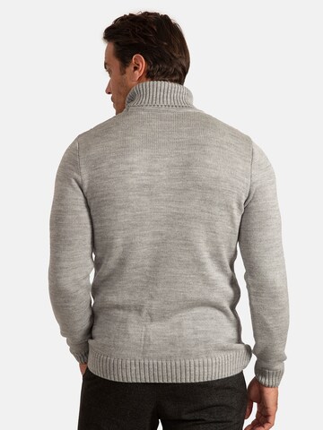 Pullover di Williot in grigio
