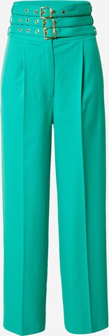 Wide Leg Pantalon à pince 'Jill' Hoermanseder x About You en vert : devant