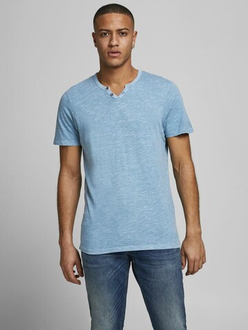 JACK & JONES - Ajuste regular Camiseta 'Split' en azul: frente