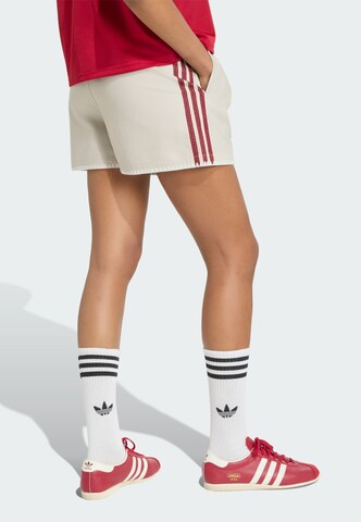 ADIDAS ORIGINALS Normální Kalhoty se sklady v pase 'Resort' – béžová