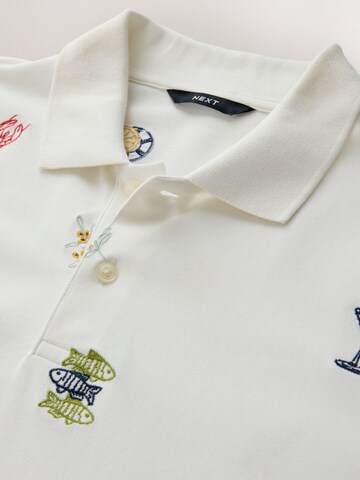 T-Shirt Next en blanc