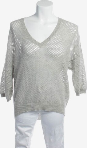 Allude Sweater & Cardigan in M in Grey: front