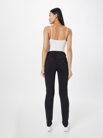 Coupe slim Pantalon 'Shakira' BRAX en noir