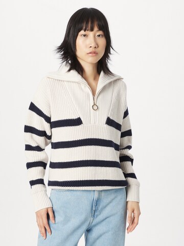 TOMMY HILFIGER Sweater in White: front