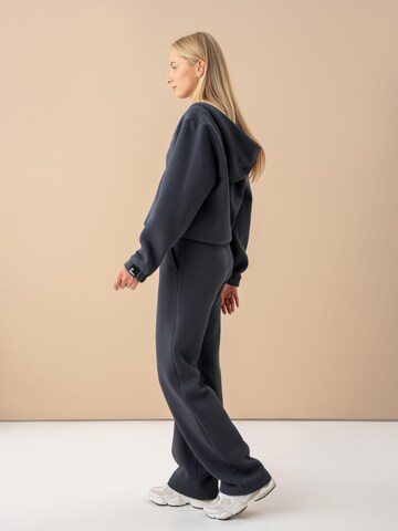 cut my fashion Träningsdräkt i grå