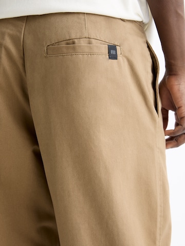 Pull&Bear Široke hlačnice Chino hlače | rjava barva