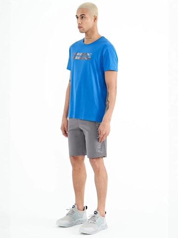 Regular Pantalon Tommy Life en gris