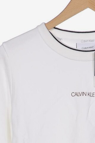 Calvin Klein Sweatshirt & Zip-Up Hoodie in L in White