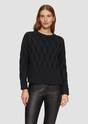 s.Oliver Sweater in Black: front