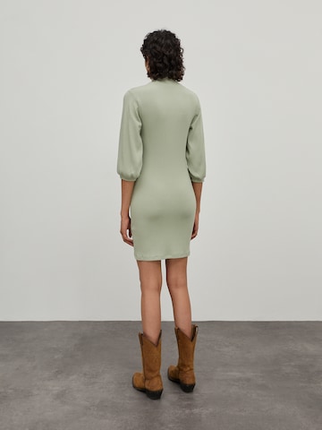 EDITED - Vestido 'Danika' em verde