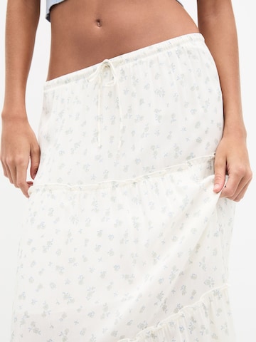 Pull&Bear Spódnica w kolorze biały