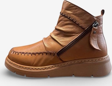 Begoria Boots in Beige: front