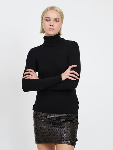 Influencer Pullover in Schwarz: Vorderseite