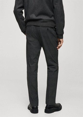 MANGO MAN Regular Hose 'Brest' in Grau