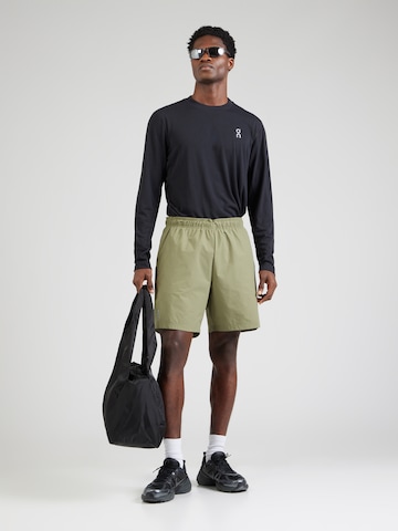 On Loose fit Sports trousers in Green