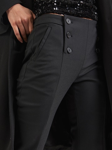 The Kooples Na zvonec Hlače | črna barva