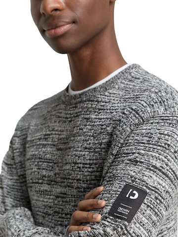 TOM TAILOR DENIM Sweater in Grey