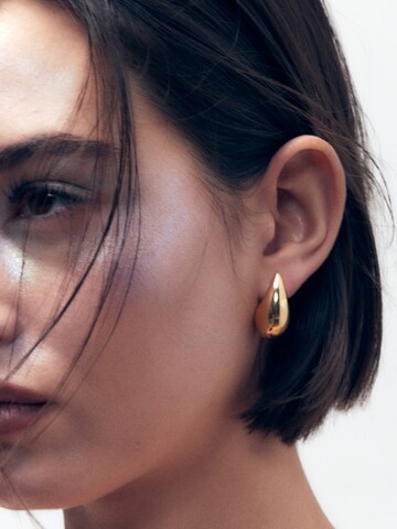 Boucles d'oreilles Pull&Bear en or : devant