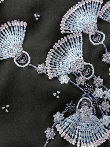 Laura Slings - Vestido de gala 'The Chosen One' en negro