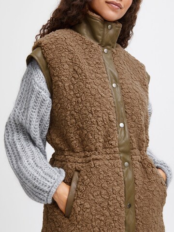 Gilet 'BYANAMAJ' di b.young in marrone