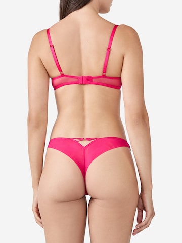 String di ETAM in rosa